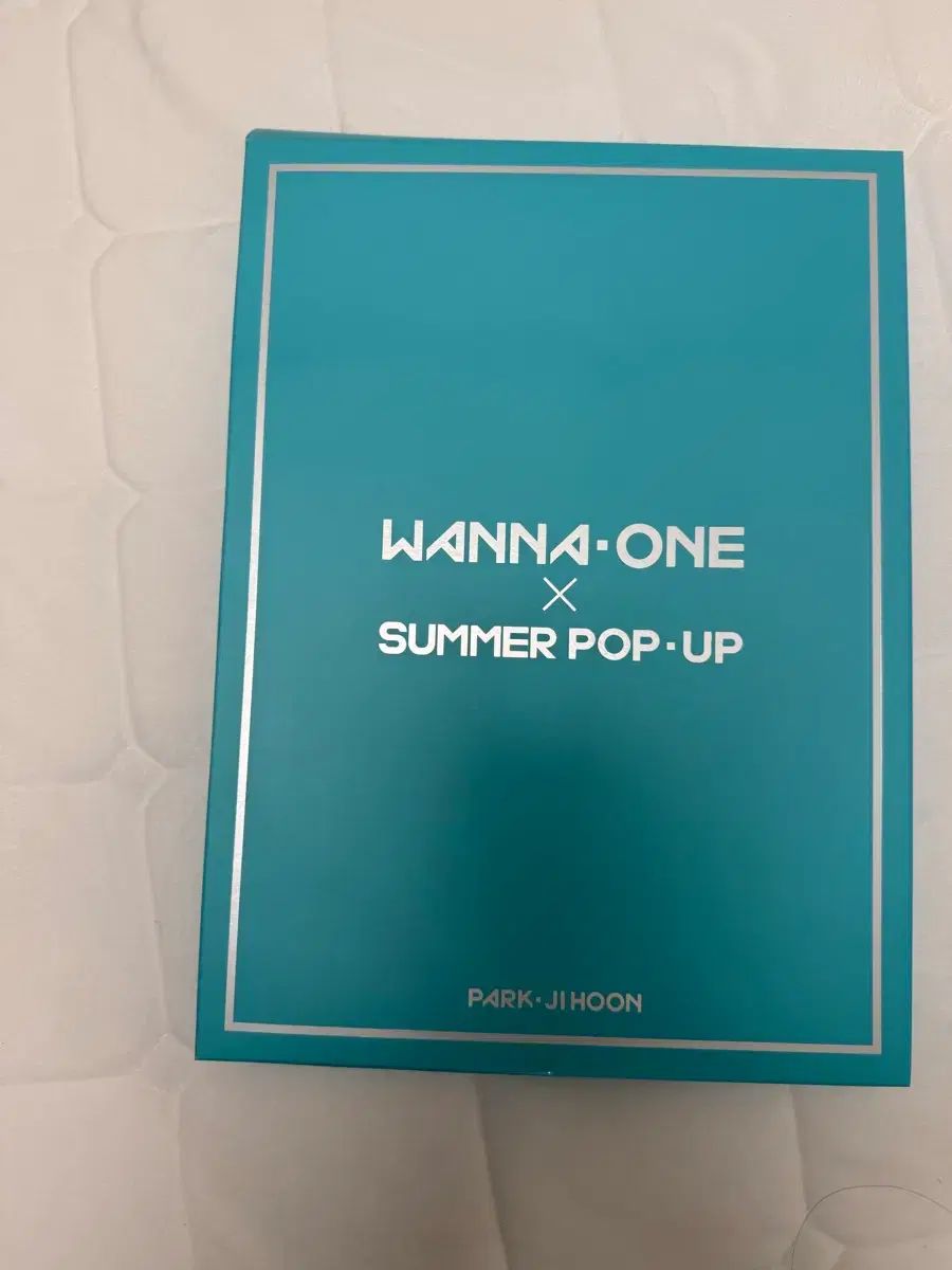 wannaone Wanna One（ワナワン） サマーポップアップ 額縁 パク 