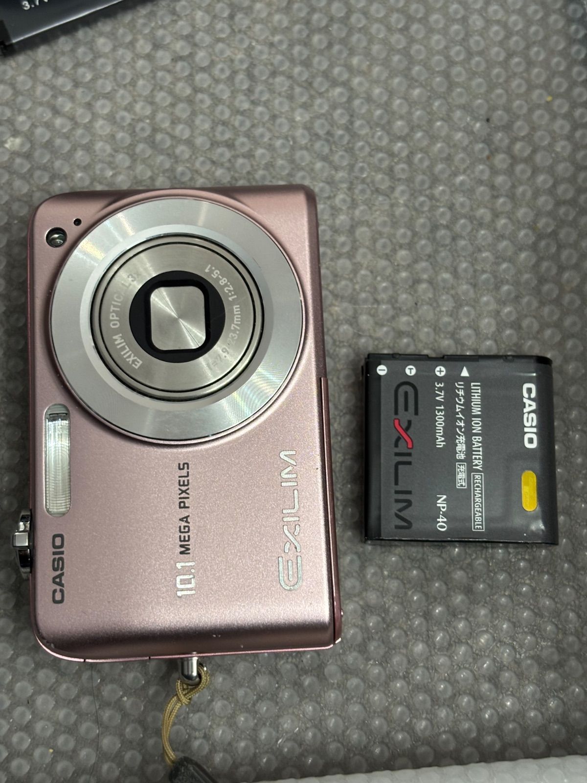 nana　動作確認済み　CASIO EX-Z1050 デジタルカメラ 動作良好✨ CASIO EXILIM EX-Z1050 ピンク - メルカリ