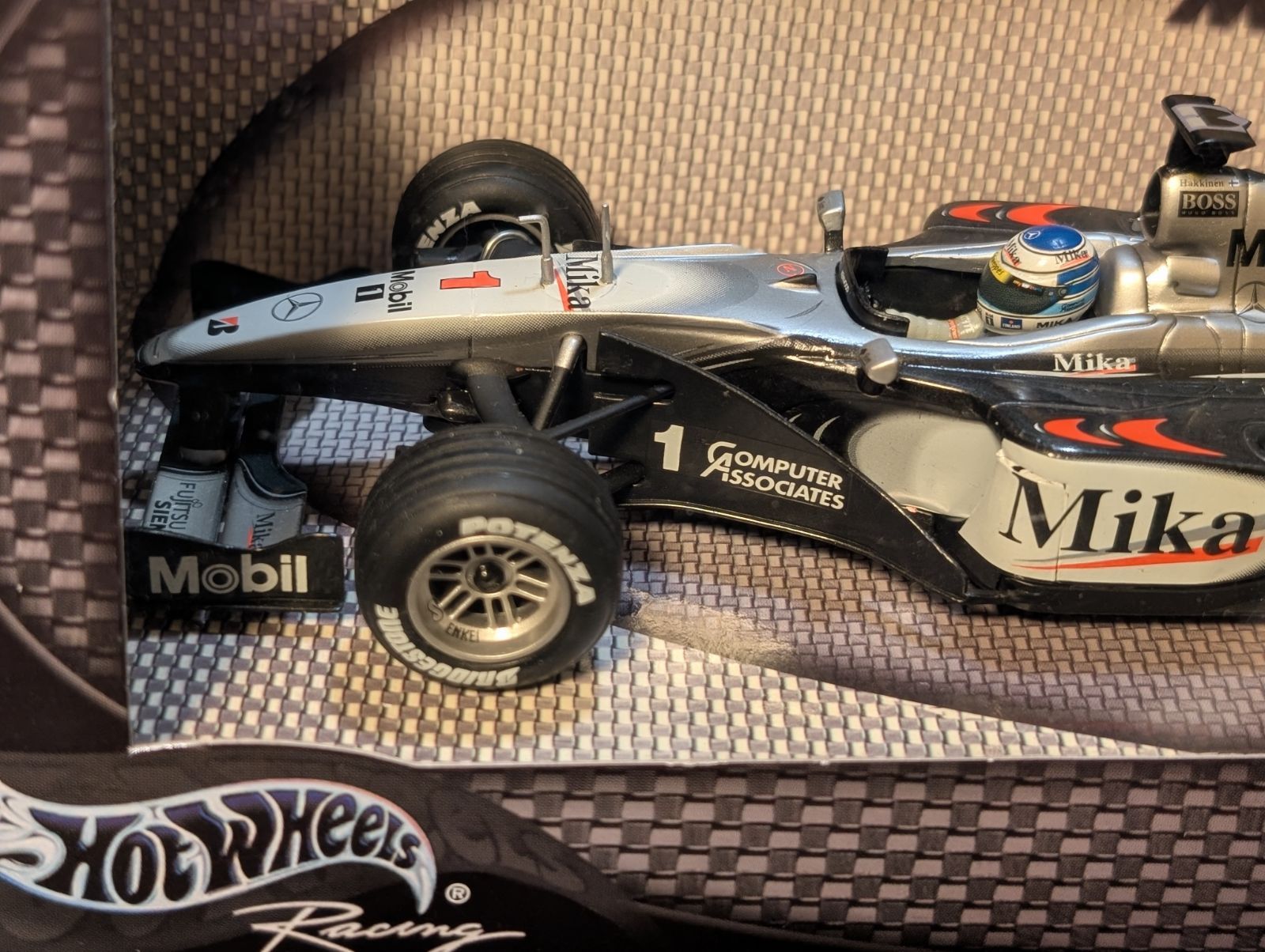 1/24 マテル マクラーレンMP4/15ミカ・ハッキネン - メルカリ