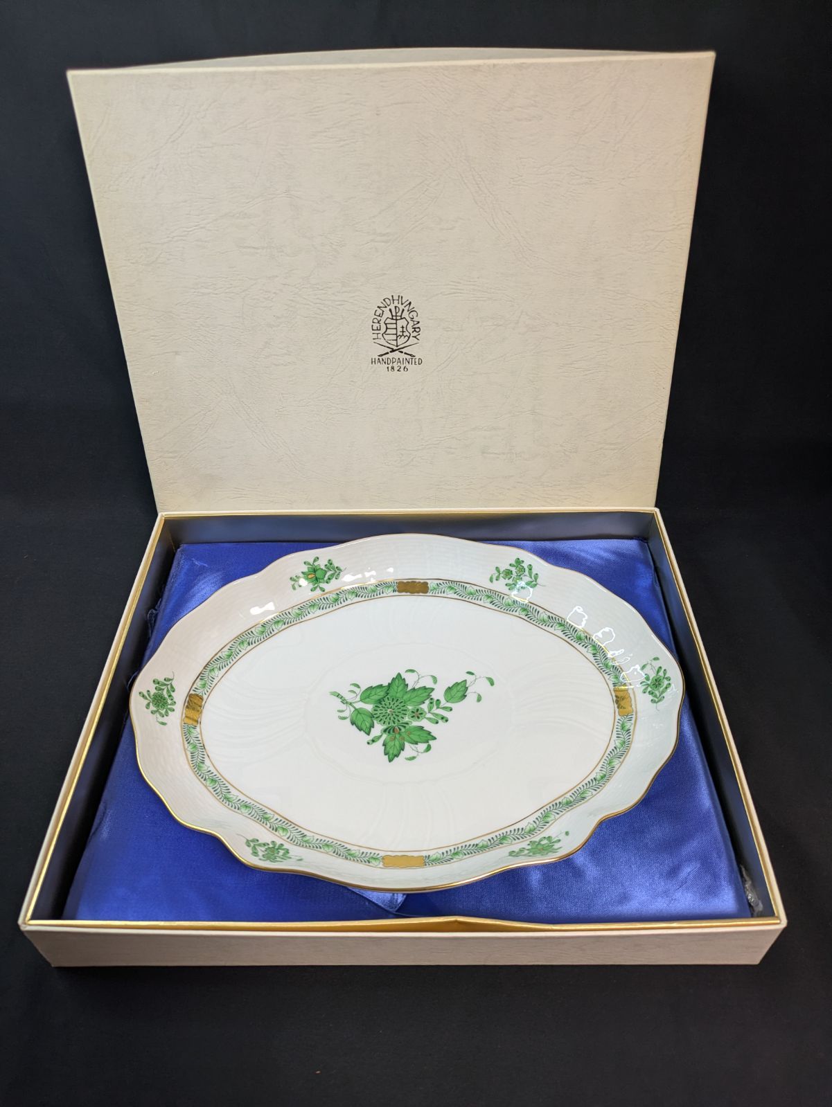 ヘレンド　アポニー・グリーン オーバルディッシュ　大皿26.5 新品未使用 ヘレンド アポニー・グリーン AV オーバルディッシュ 26.5cm Herend