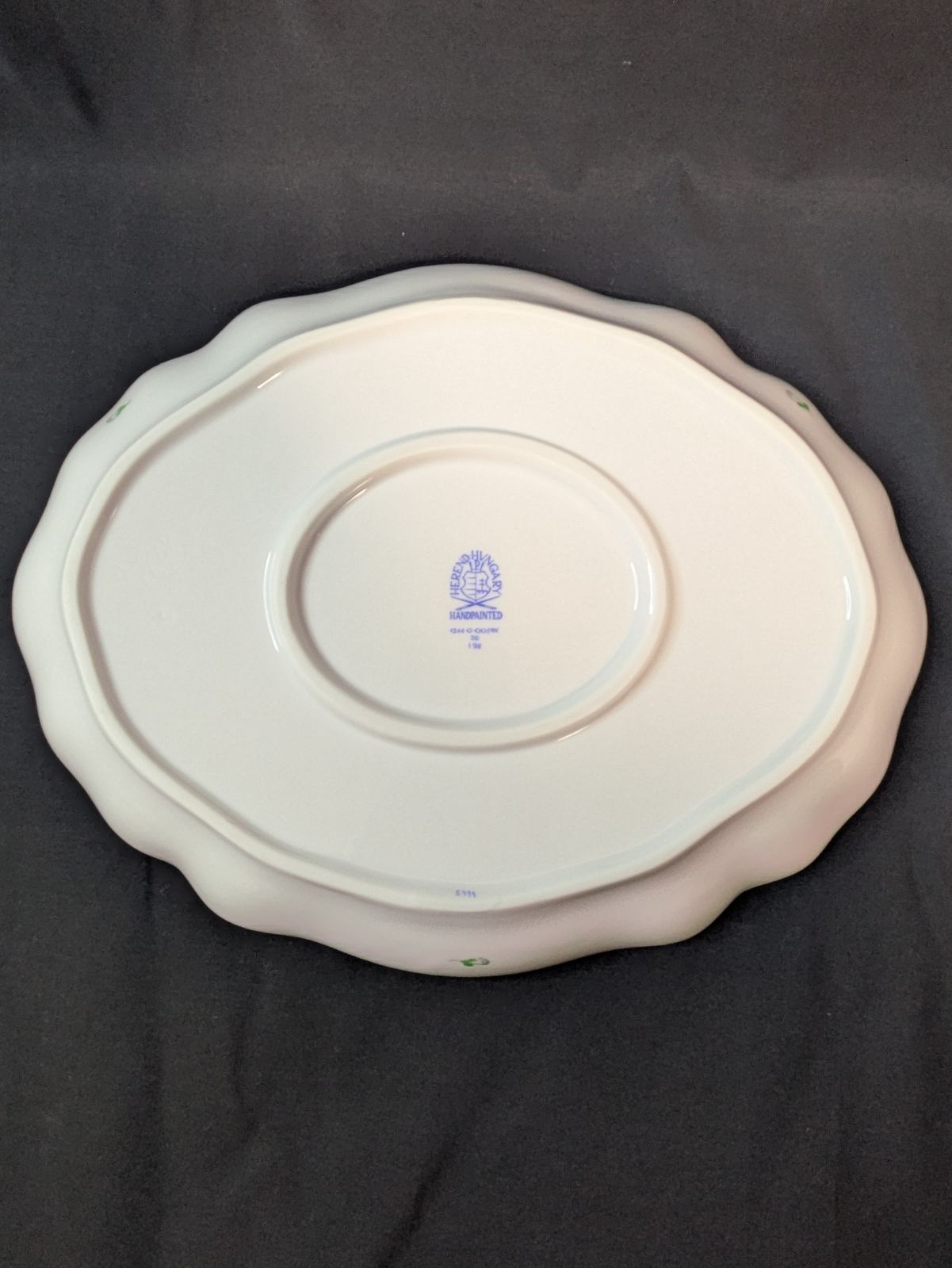 ヘレンド アポニー・グリーン AV オーバルディッシュ 26.5cm Herend