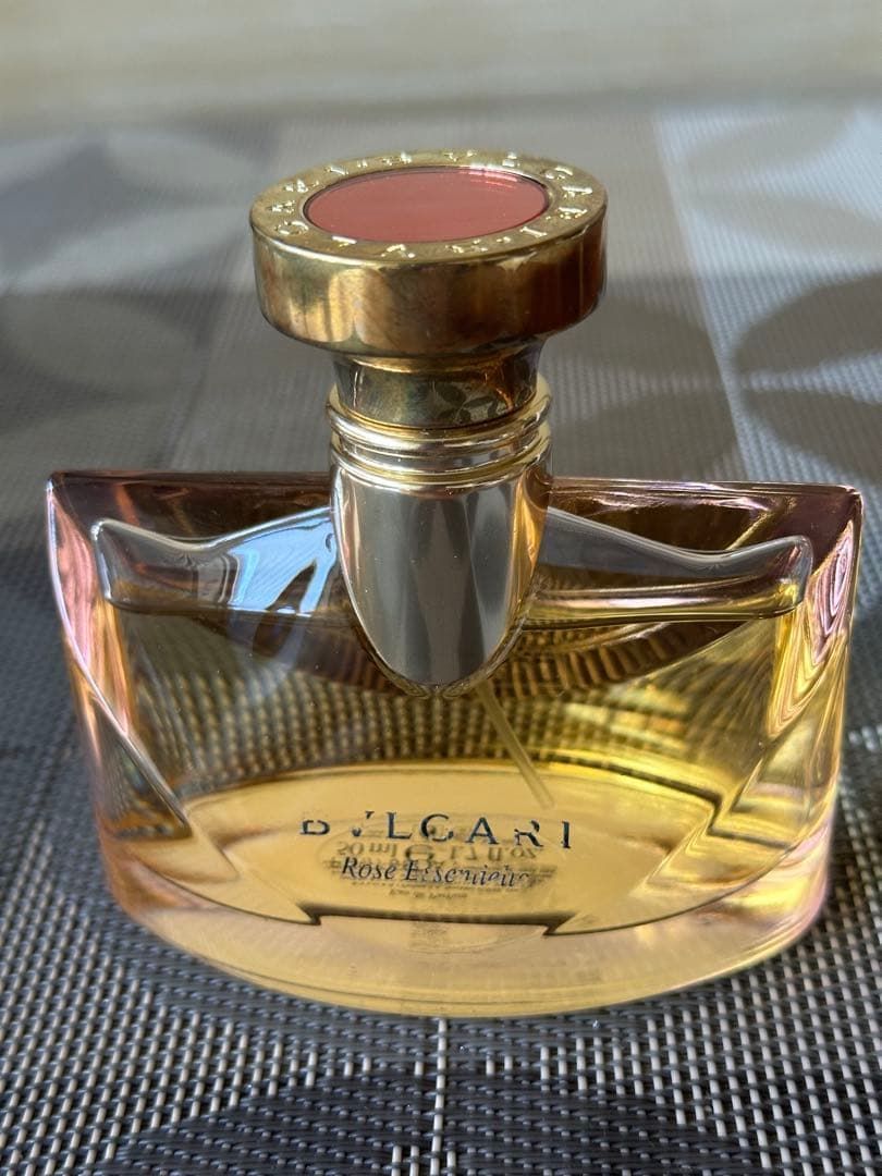 廃盤・レア品 BVLGARI ローズエッセンシャル オードパルファム 50ml