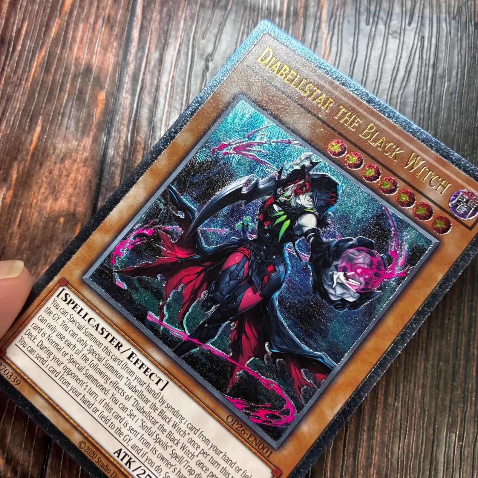 遊戯王　黒魔女ディアベルスター　レリーフ 黒魔女ディアベルスター25thとレリーフ AGOV 黒魔女ディアベルスター