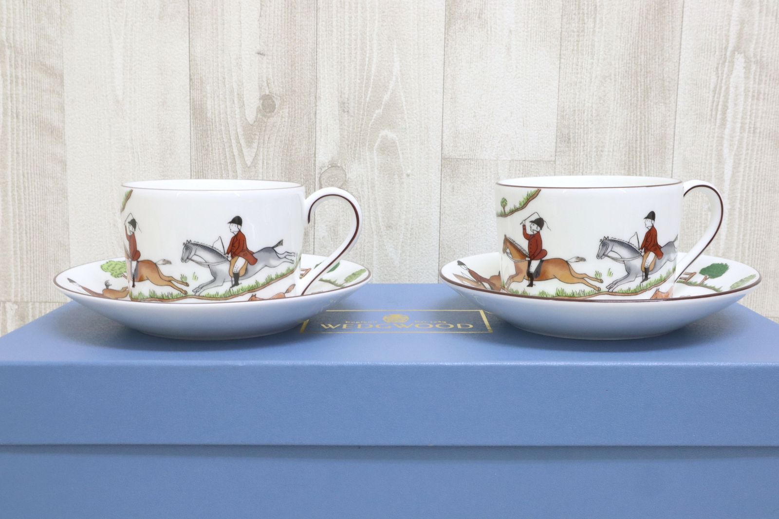  WEDGWOOD ウエッジウッド ハンティングシーン インペリアルシェイプ ペア カップ＆ソーサ- カップ ソーサー コーヒー ティーカップ