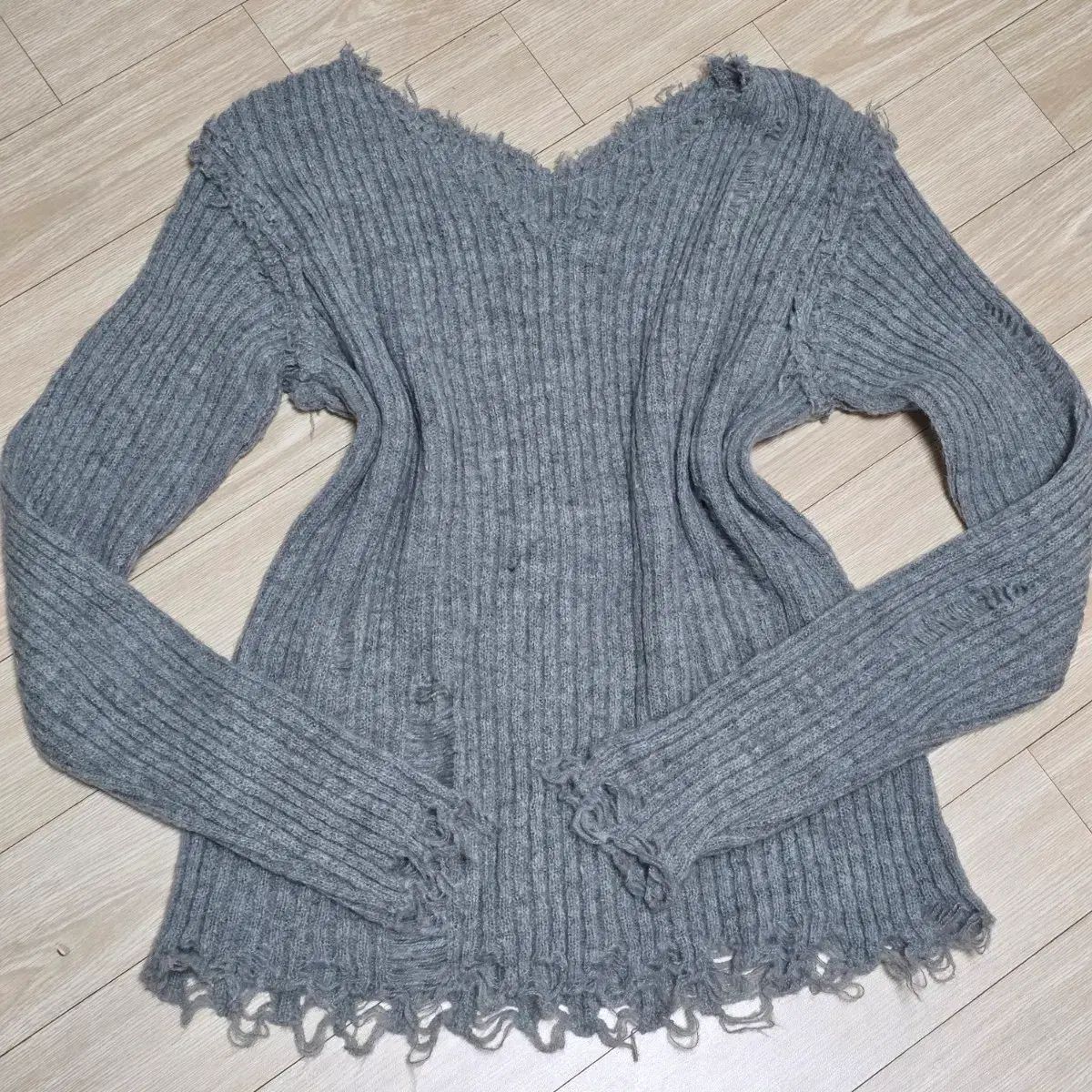 ニット y2k グランジ ウイルス archive フェアリーグランジ ヴィンテージ) フェアリー グランジ y2k Vネック ダメージ ウール