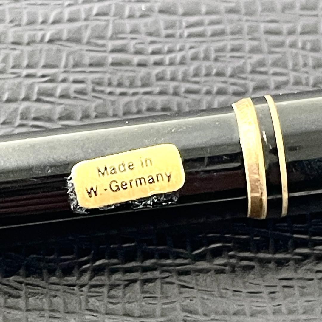 モンブラン Mont Blanc ボールペン ブラック 黒