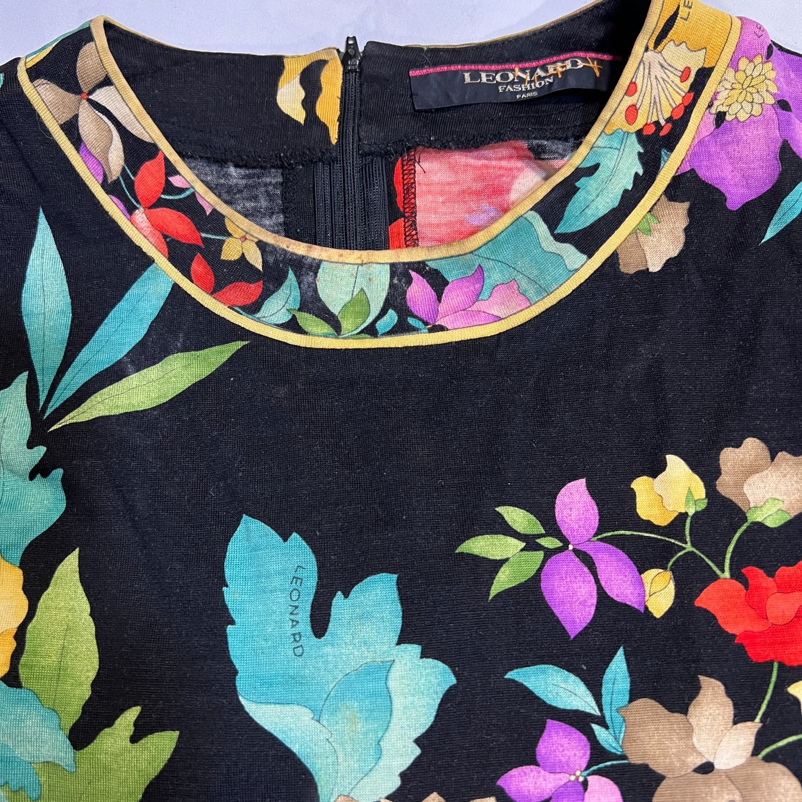 ★新品★ LEONARD 花柄 長袖ニット LEONARD レオナール 長袖 ブラウス シャツ ニット 総柄 花柄 フラワー