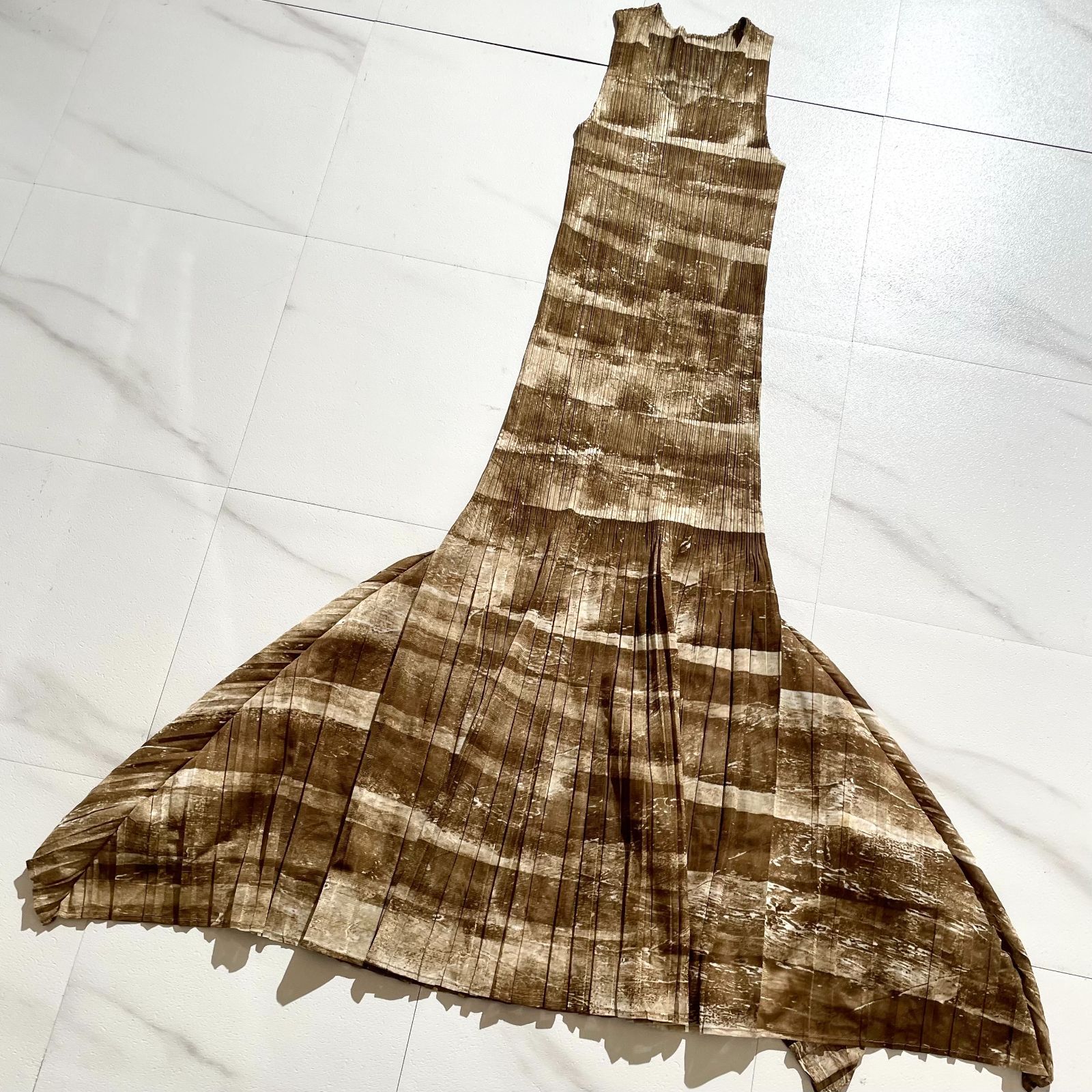 希少✨PLEATS PLEASE ISSEY MIYAKE プリーツプリーズイッセイミヤケ