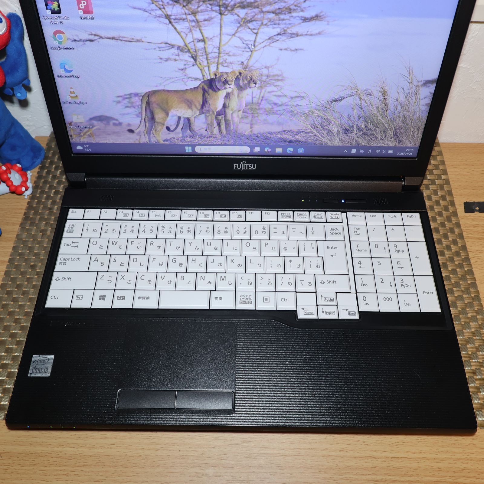 美品Win11公式対応10世代i5/メ8/新品SSD/SIMフリー/無線/カメラ 美品Win11公式対応10世代i5/メ8/新品SSD/SIMフリー/無線/カメラ