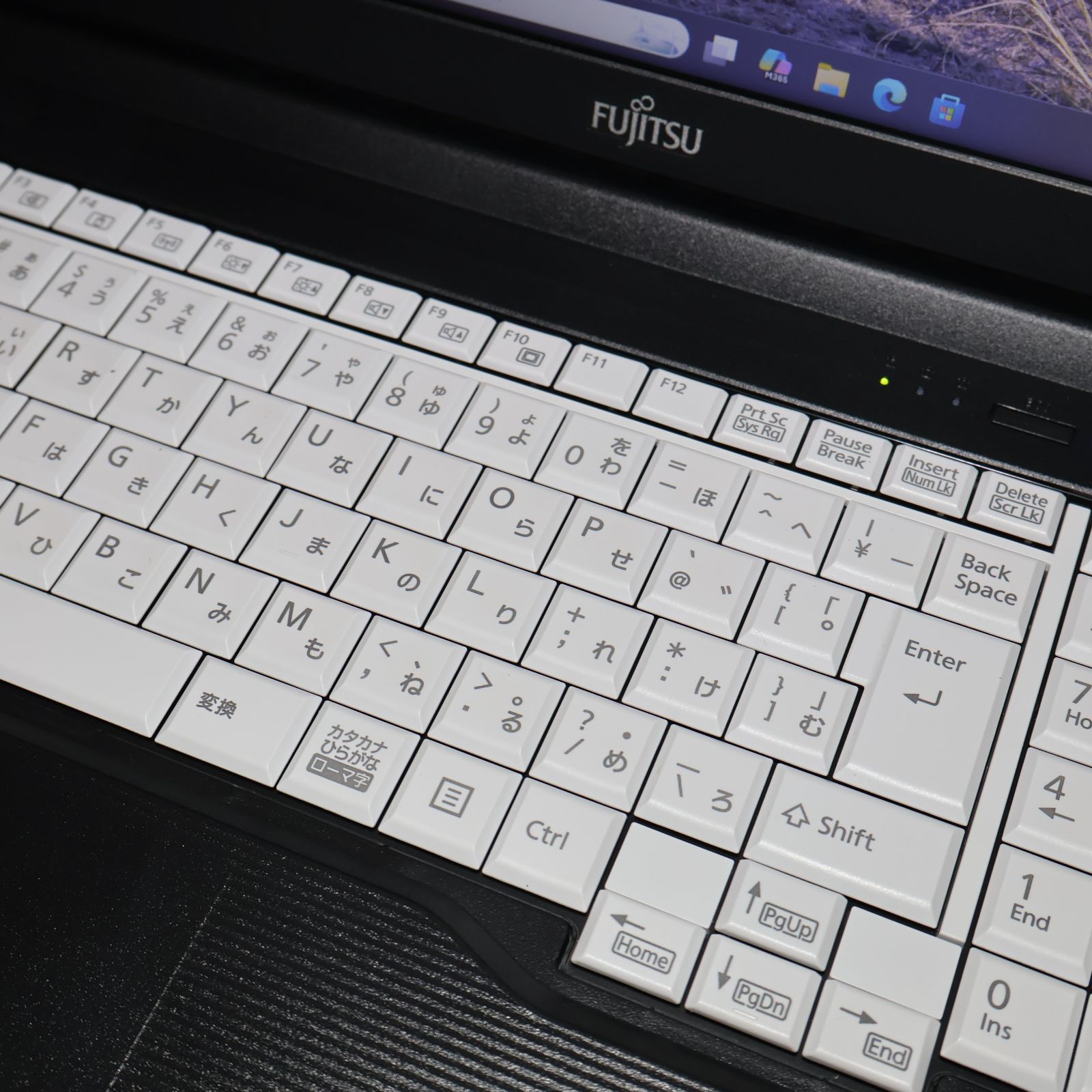 Win11公式対応10世代i3/メ8/新品SSD/DVD/無線/HDMI/カメラ - メルカリ