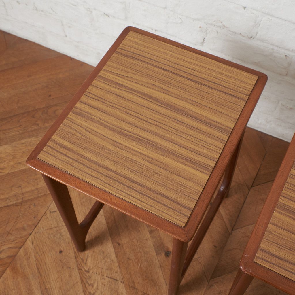 美品■希少■オールドマルニ/maruni■ネストテーブル■孔雀ロゴ■60年代■ 美品□希少□オールドマルニ/maruni□ネストテーブル□孔雀ロゴ□60