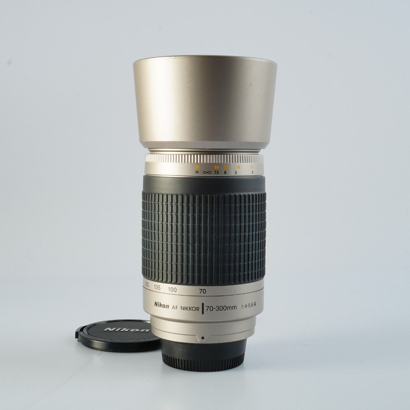 Nikon ニコン AF NIKKOR 70-300mm F/4-5.6 G Silver ズームレンズ