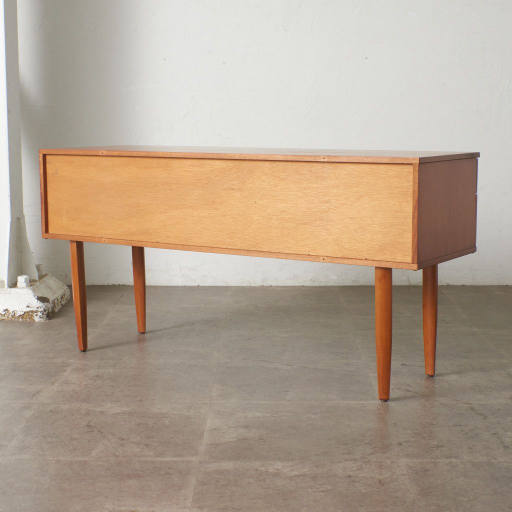 英国 AVALON ヴィンテージ サイドボード 2段 ワイド チェスト チーク