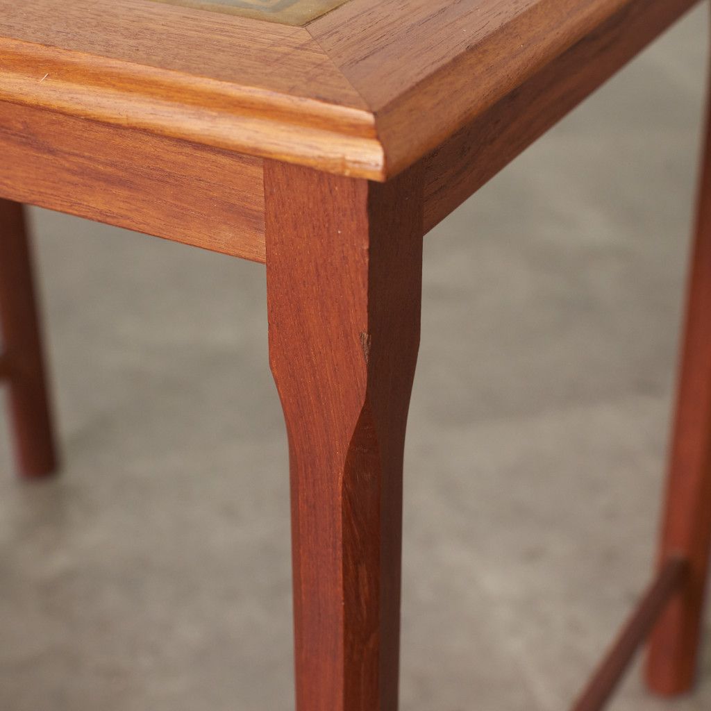 デンマーク　チーク材　タイルトップ　サイドテーブル　北欧家具　北欧ビンテージ タイルトップ ネストテーブル チーク材 タイル デンマーク