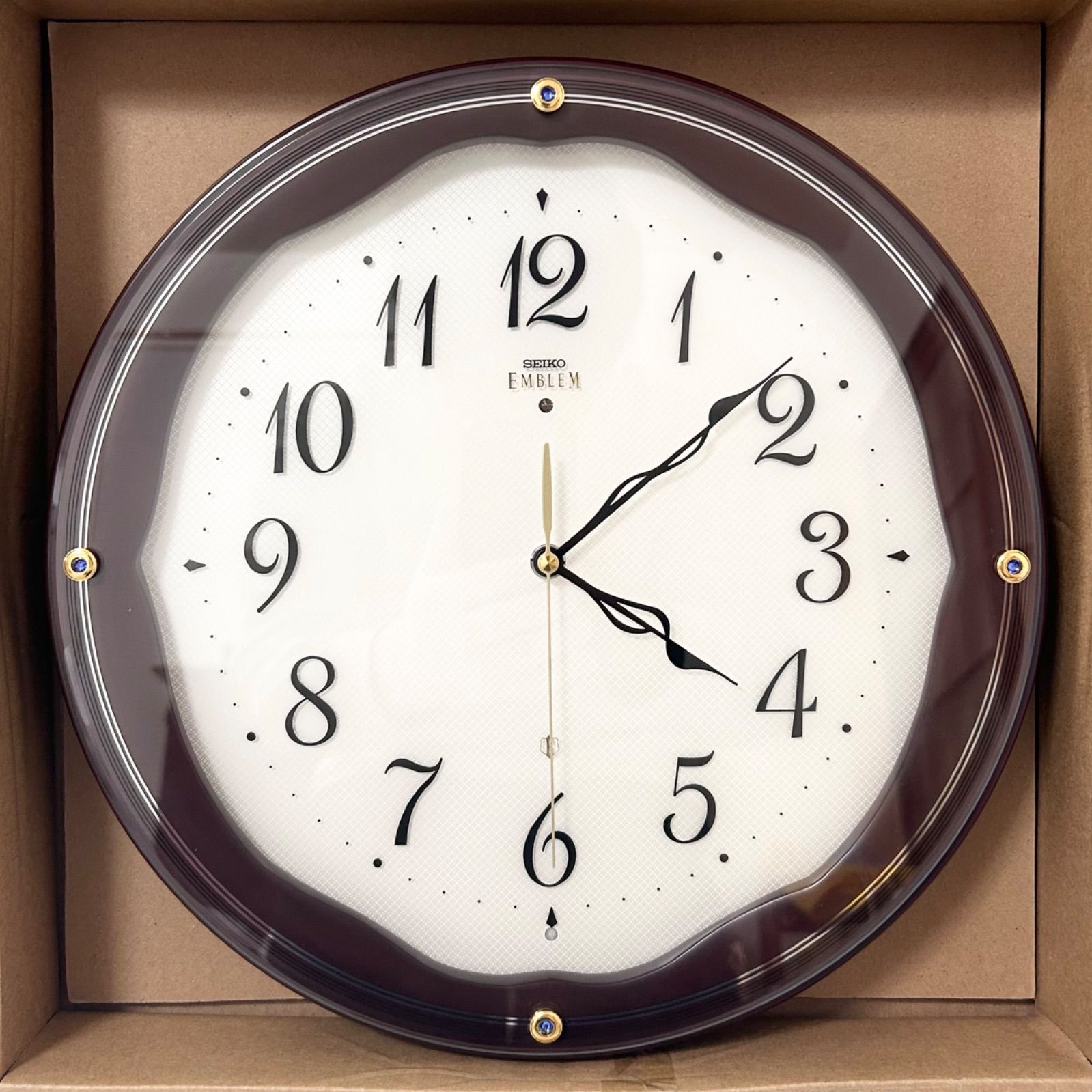 極美品✨ SEIKO EMBLEM 掛け時計 電波時計 スイープ HS551B 美品 SEIKO セイコー EMBLEM エムブレム 掛け時計 電波時計 スイープ
