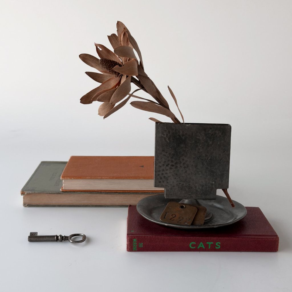 英国 ヴィンテージ カードホルダー 錫 合金 ディスプレイ 雑貨 小物入れ トレイ 店舗什器 オブジェ 置物 イギリス ビンテージ 92761