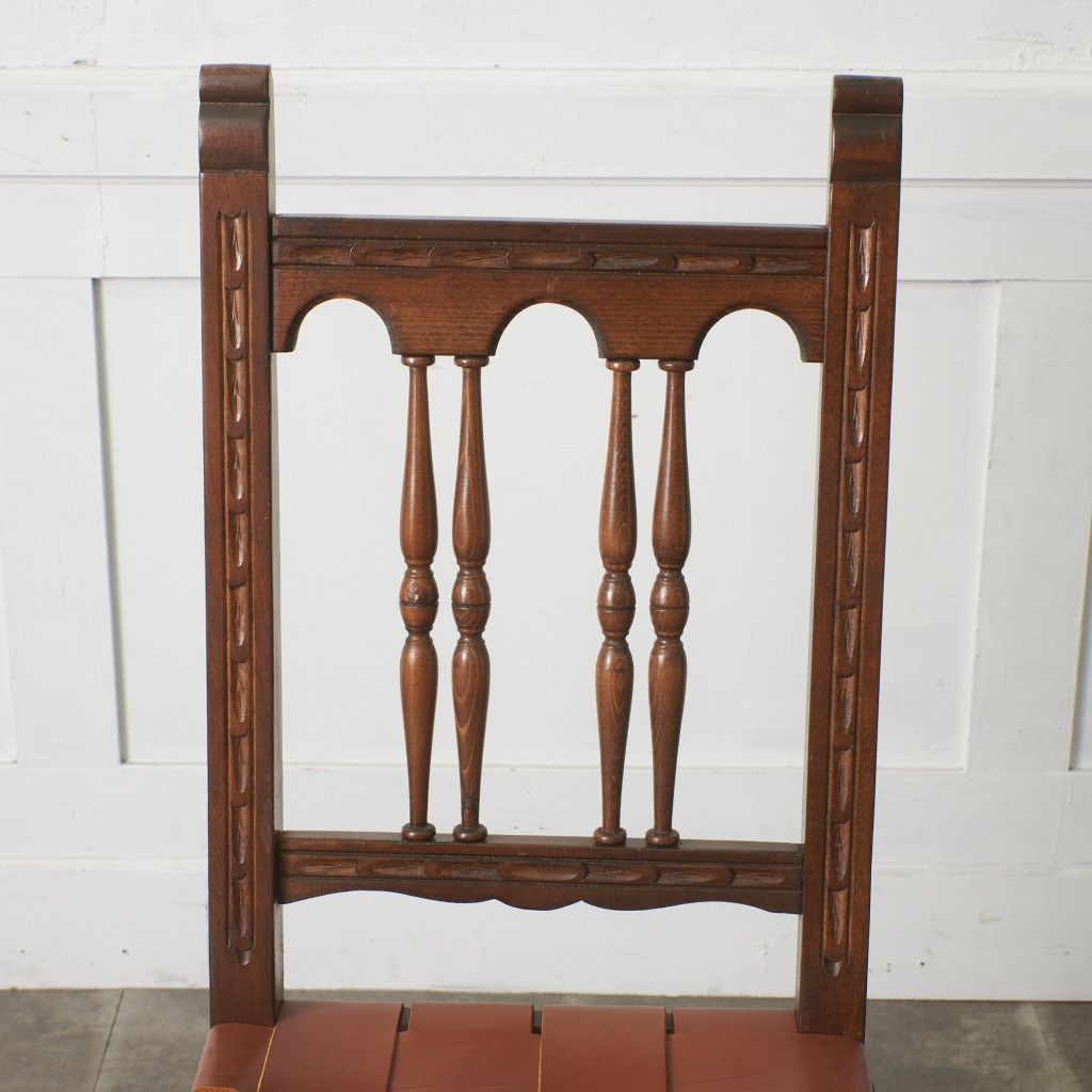 スペイン ヴィンテージ ダイニングチェア 本革 木彫刻 ビーチ 無垢材