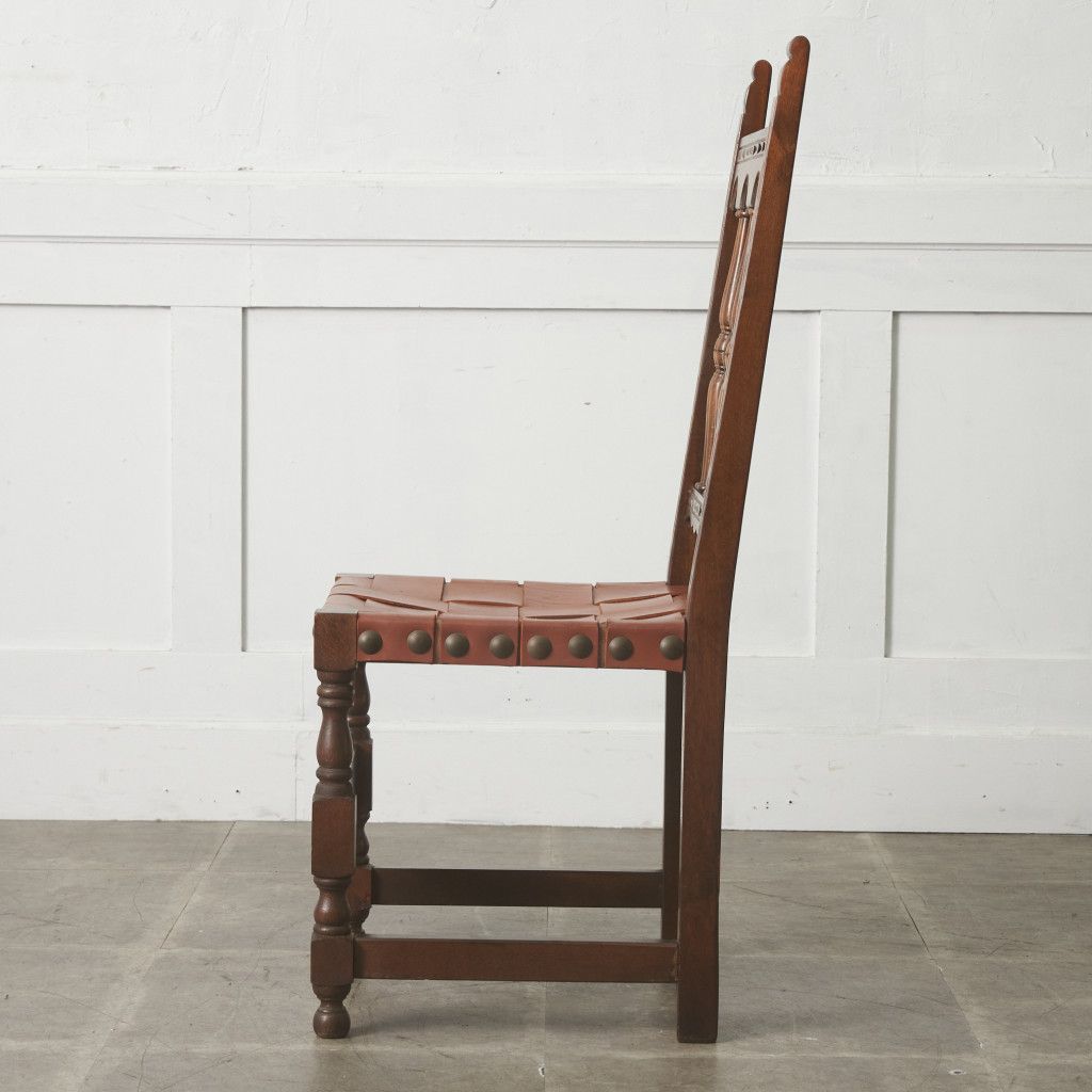UK ヴィンテージチェア スペイン ヴィンテージ ダイニングチェア 本革 木彫刻 ビーチ 無垢材
