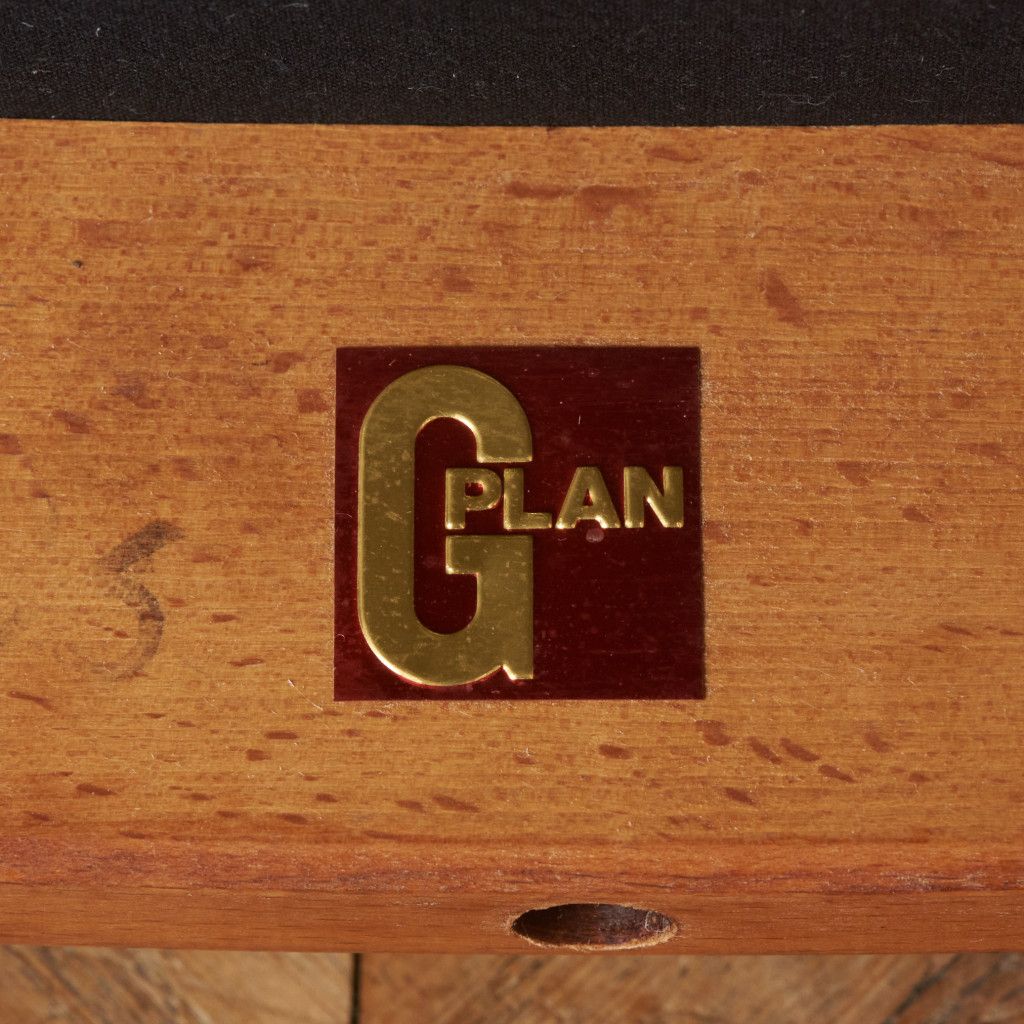 u*3様 G-Plan HighBackArmChairFresco u*3様 G-Plan HighBackArmChairFresco - メルカリ