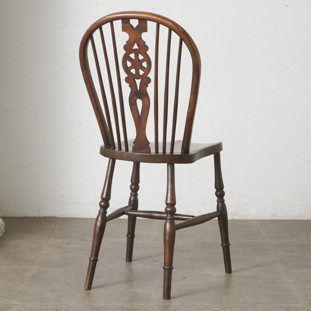 英国 クラシック ホイールバックチェア 無垢材 ウィンザーチェア 木製