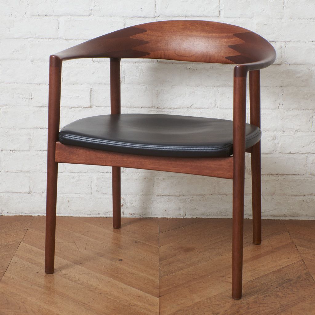 ぺこさん専用 アクタス HORSE SHOE 本革×マホガニー 高級 ぺこさん専用 アクタス HORSE SHOE 本革×マホガニー 高級1Pソファ