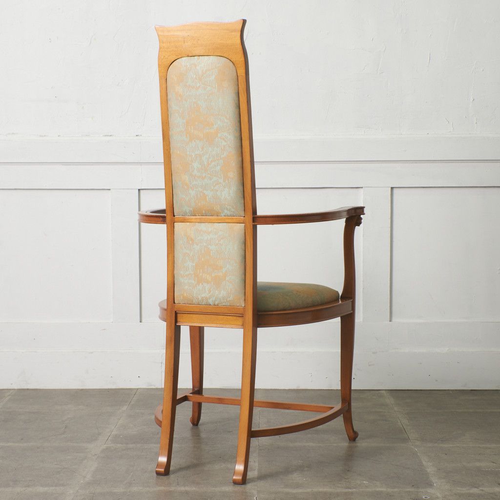 イタリア medea アームチェア ダイニングチェア 木彫刻 ビーチ