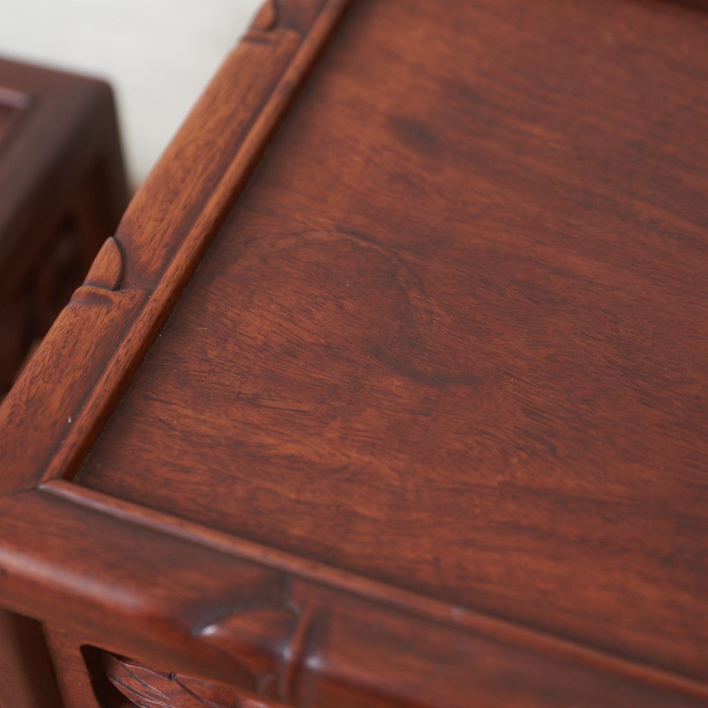 唐木家具 花梨 4連 ネストテーブル 花台 飾り台 カリン 無垢材 飾台