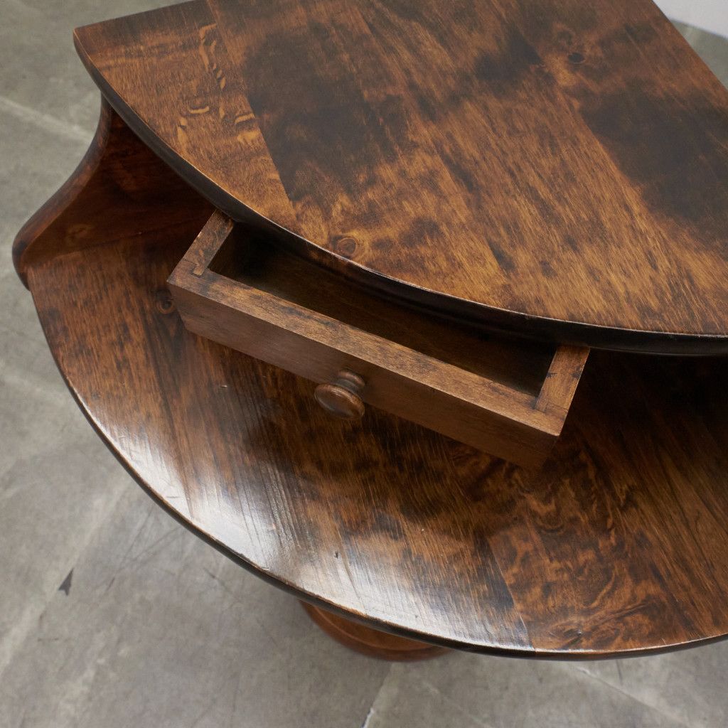 イタリア製　Demain アンティーク　サイドテーブル　コンソールテーブル　家具 イタリア製Demain アンティークサイドテーブルコンソールテーブル家具