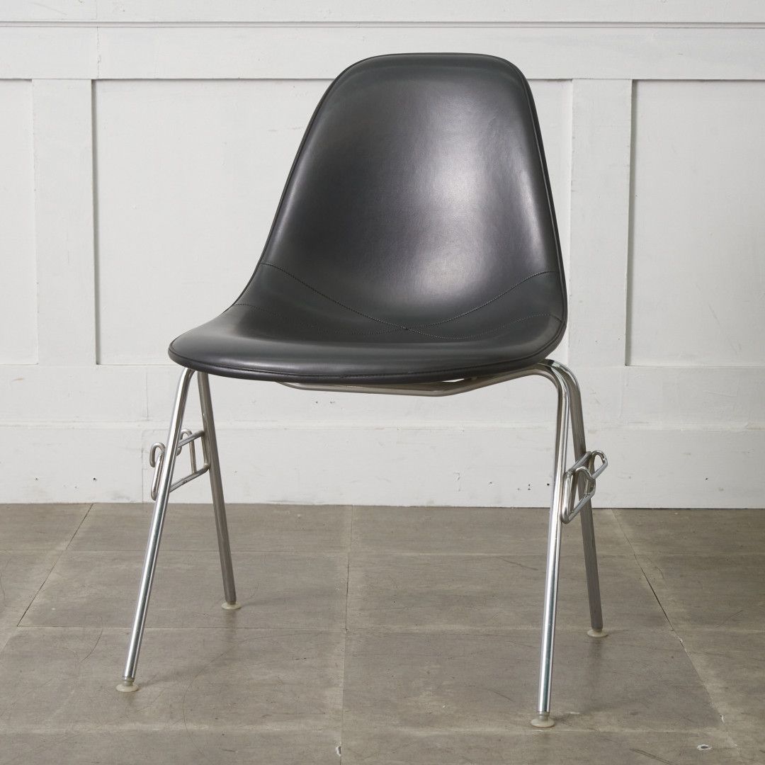 G*8様 Herman Miller イームズ シェルチェア 黒 FRP ヴィン Herman Miller イームズ サイドシェルチェア ヴィンテージ