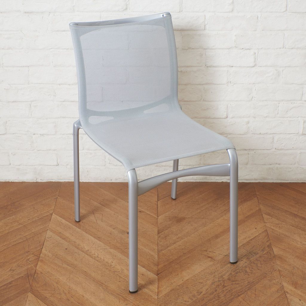 カッシーナ Alias HIGHFRAME スタッキング チェア アームレス アリアス