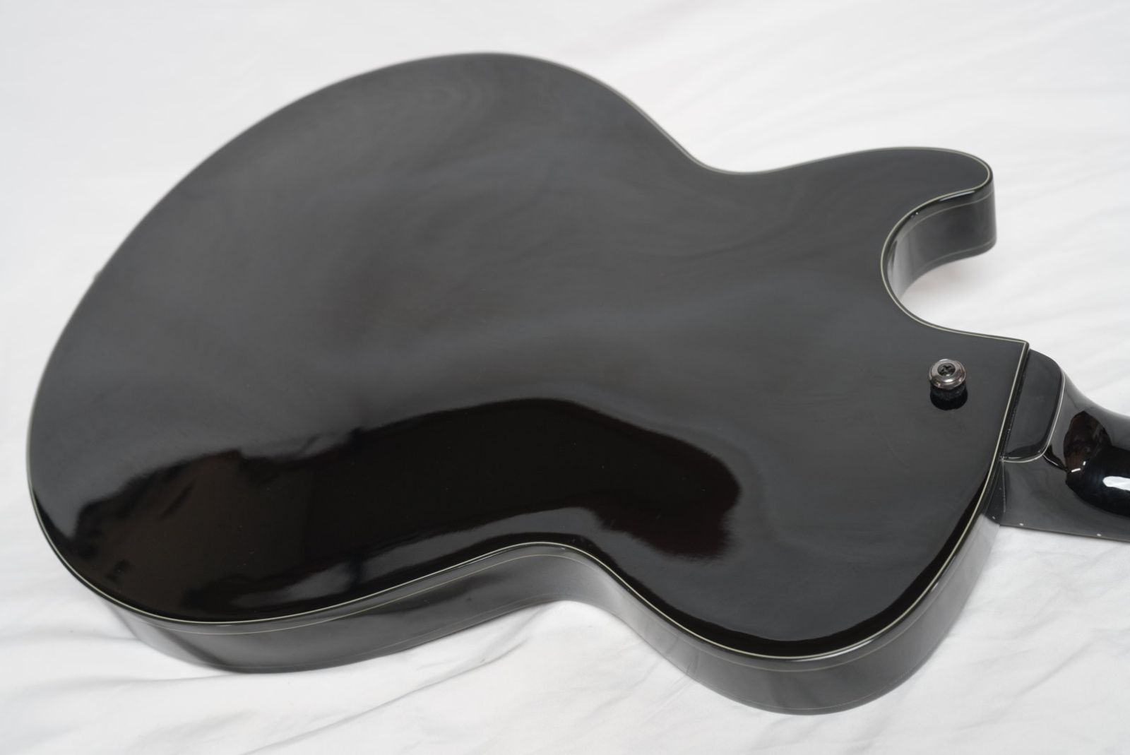 ☆Ibanez ARTCORE AN73T-1-BK セミアコ Bigsbyタイプアーム搭載 美品