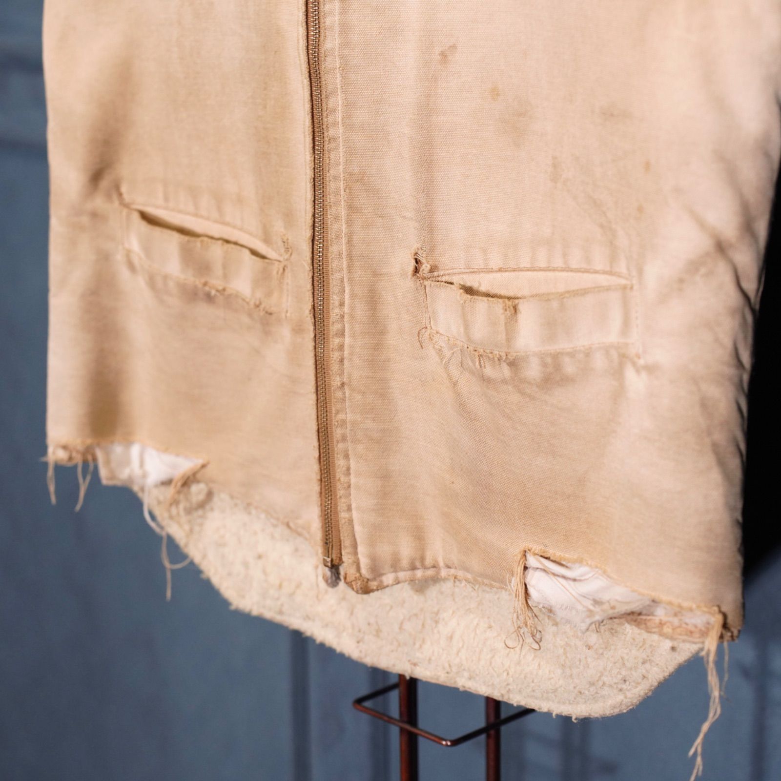 80's USA VINTAGE Carhartt BORO FADED DESIGN ZIP UP DUCK VEST/80