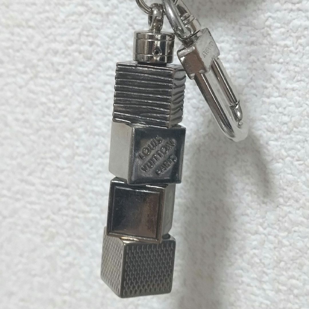 ルイヴィトン ポルトクレキューブ キーホルダー チャーム M67142