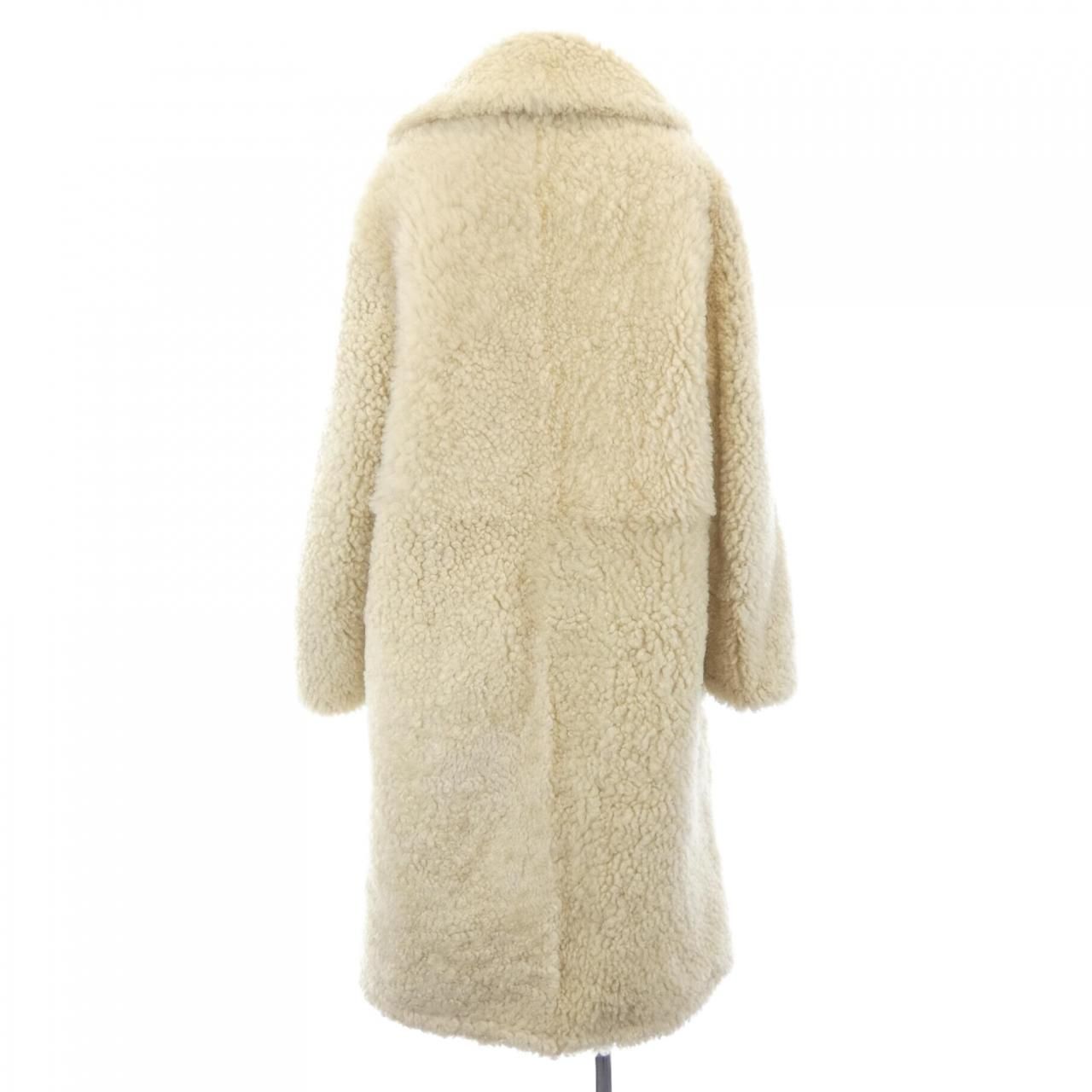 クリスチャンディオール CHRISTIAN DIOR 858M17AL830 ムートンコート  