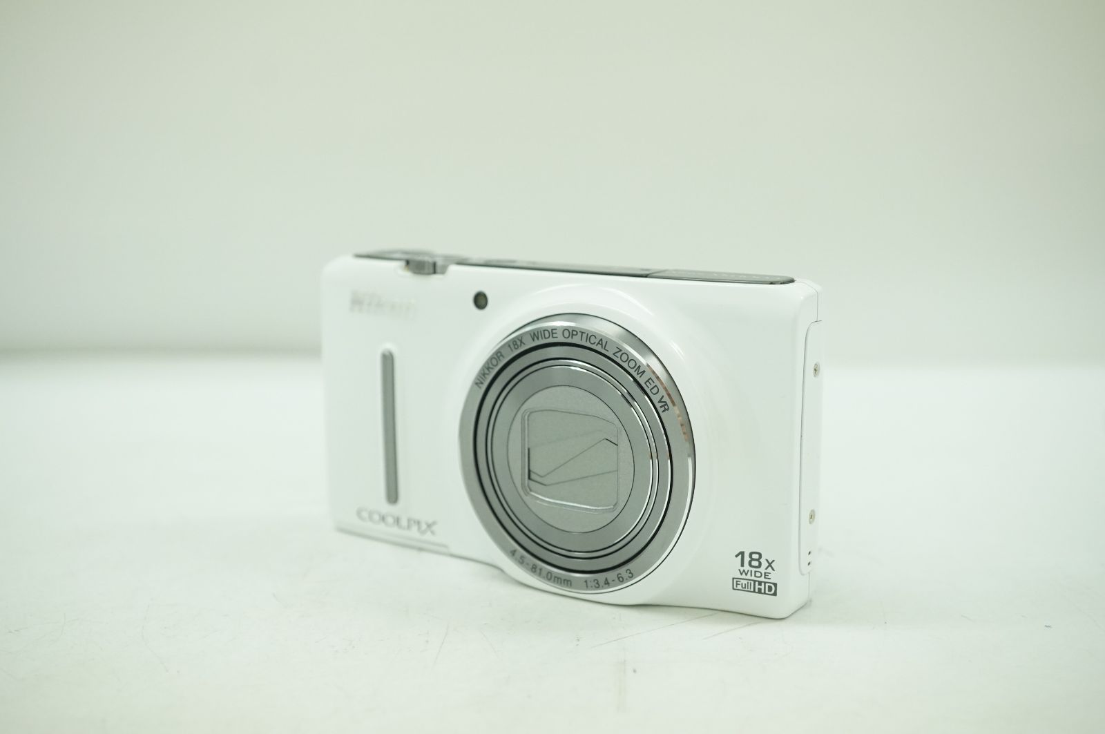 Y77000-2)Nikon COOLPIX S9400 クールピクス 白 ホワイト コンパクト