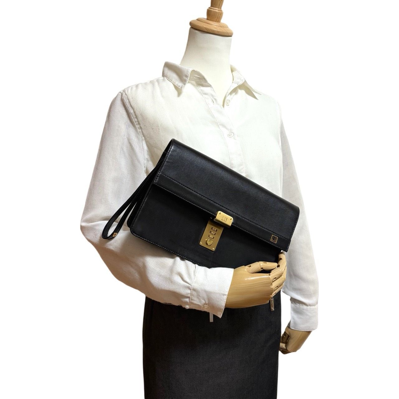 美品✤訳あり【Dunhill／ダンヒル】クラッチバッグ／セカンドバッグ 