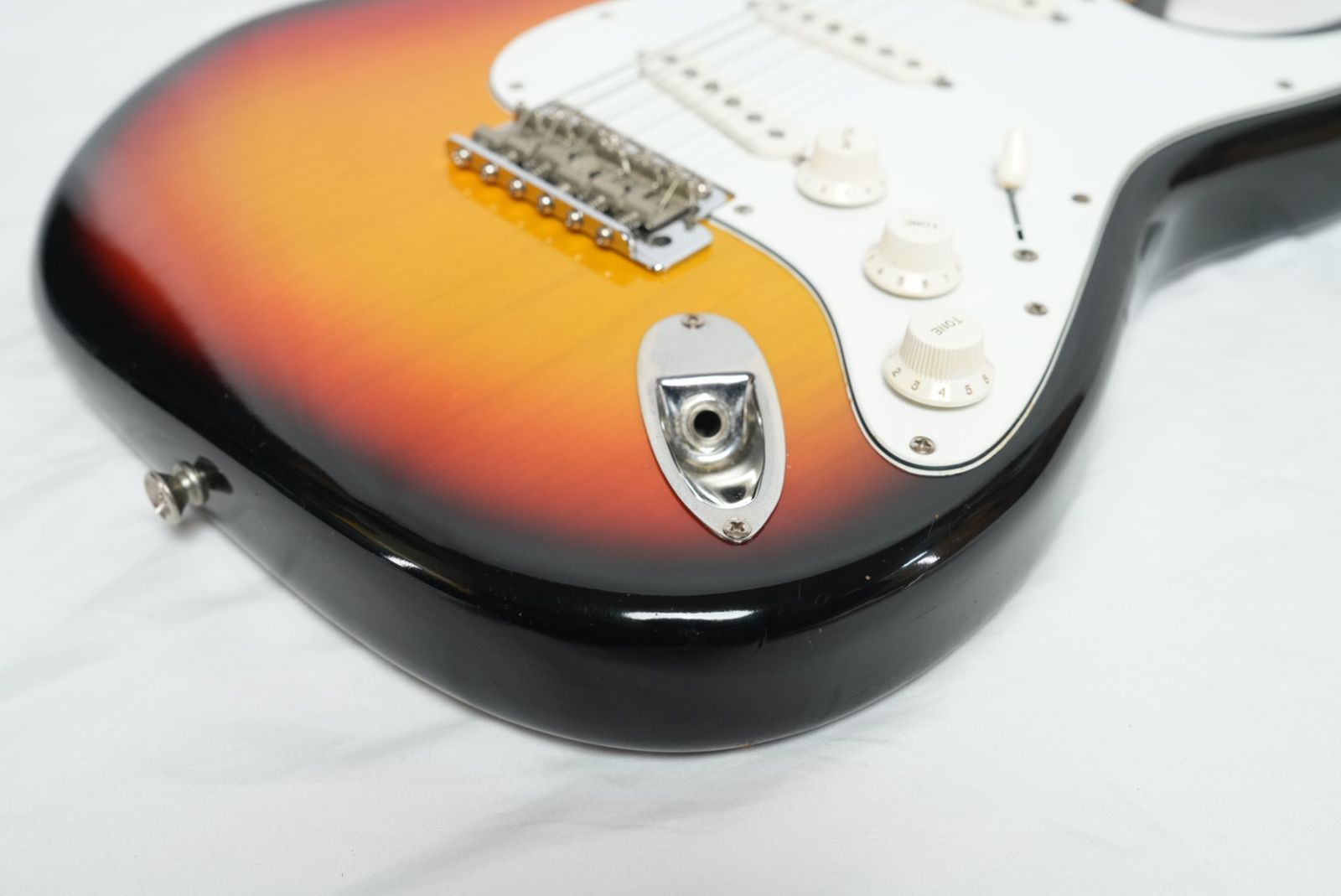 ☆FERNANDES RST-50 '64 MODEL THE REVIVAL Sunburst ストラト