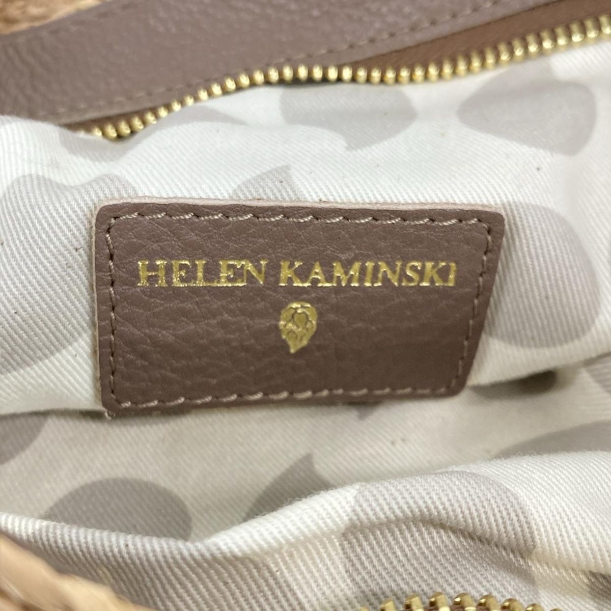 HELEN KAMINSKI(ヘレンカミンスキー) クラッチバッグ美品 ベージュ