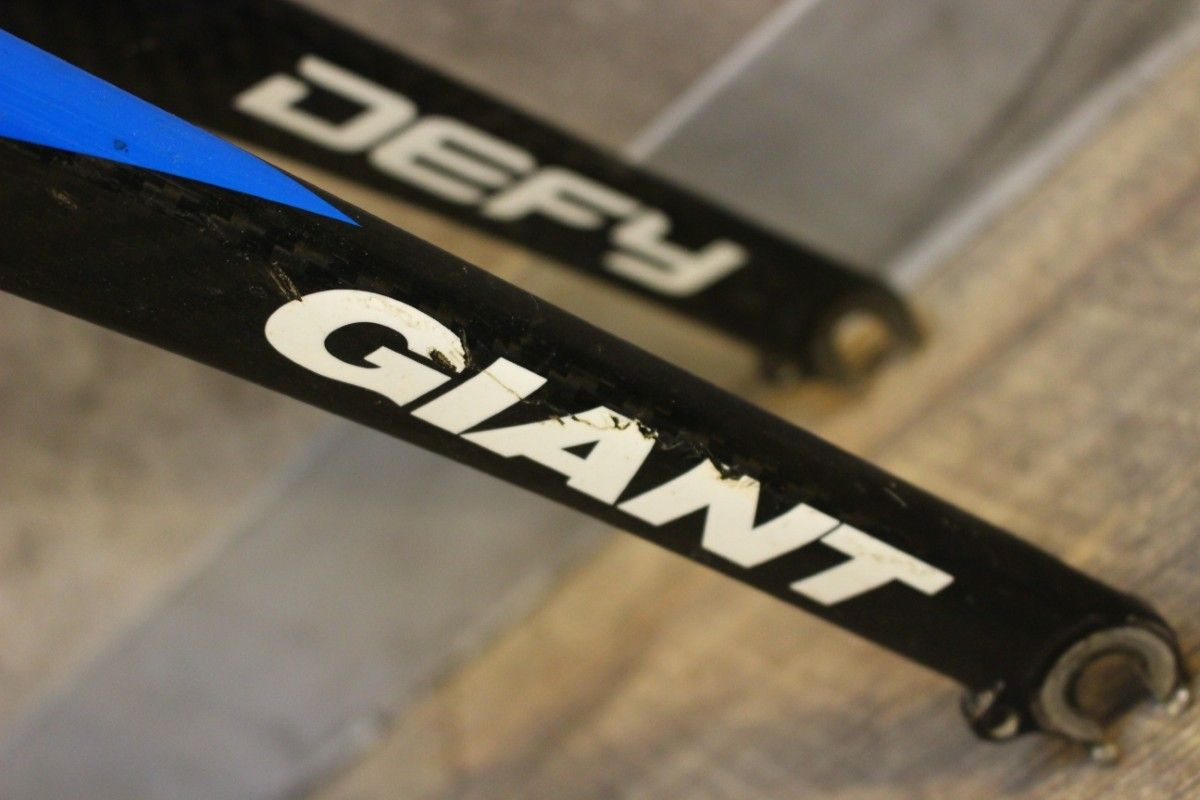 ジャイアント GIANT ディファイ DEFY 2 2010 MLサイズ アルミ ロード 