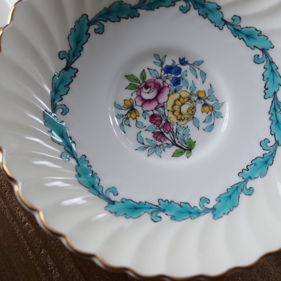 カップ＆ソーサー