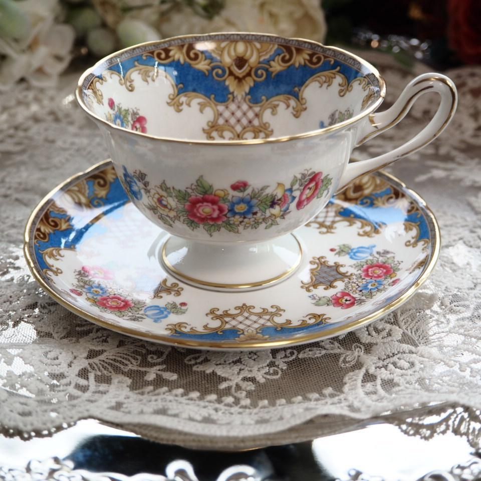 英国シェリーShelleyシェラトン 絵柄が華やかなカップ＆ソーサー F 6