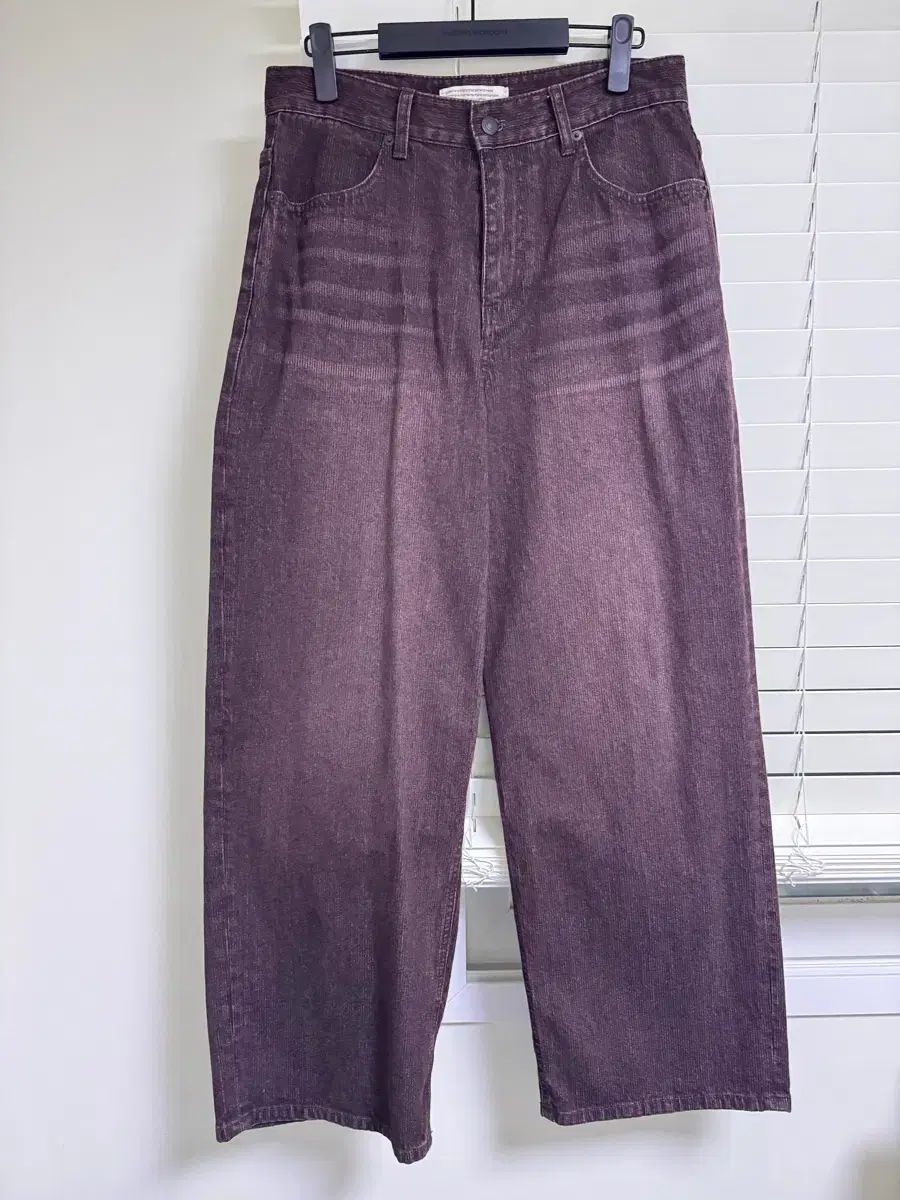 DIVE IN LOOSED WIDE DENIM PANTS (RIBBED WINE)