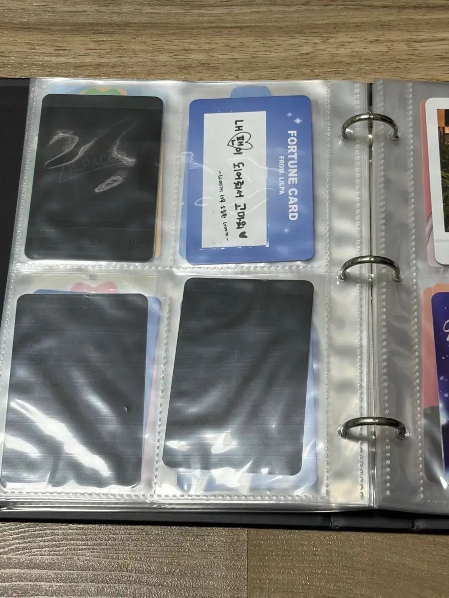 ISEGYE IDOL トレカ バインダー