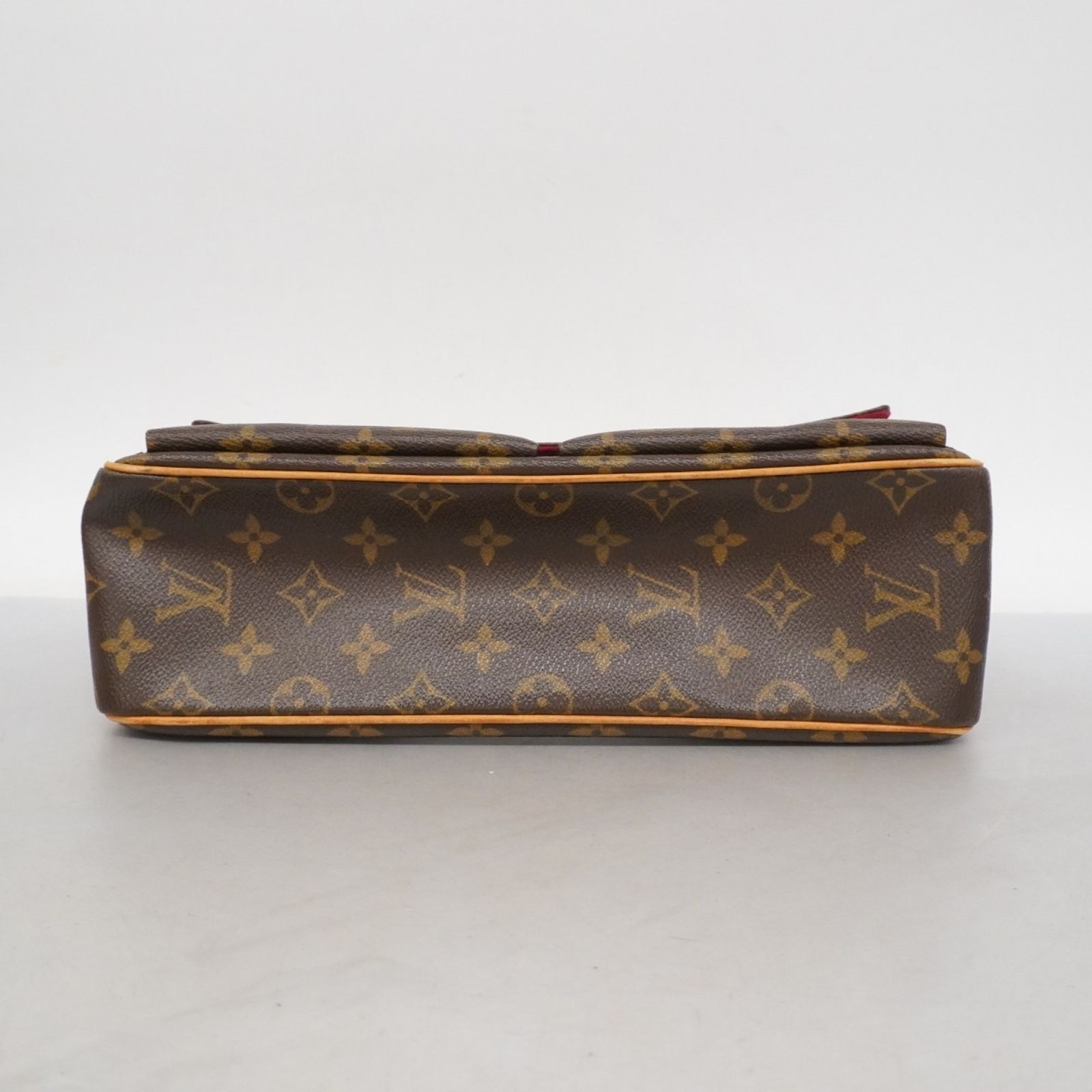 ルイ・ヴィトン(Louis Vuitton) ルイ・ヴィトン ショルダーバッグ