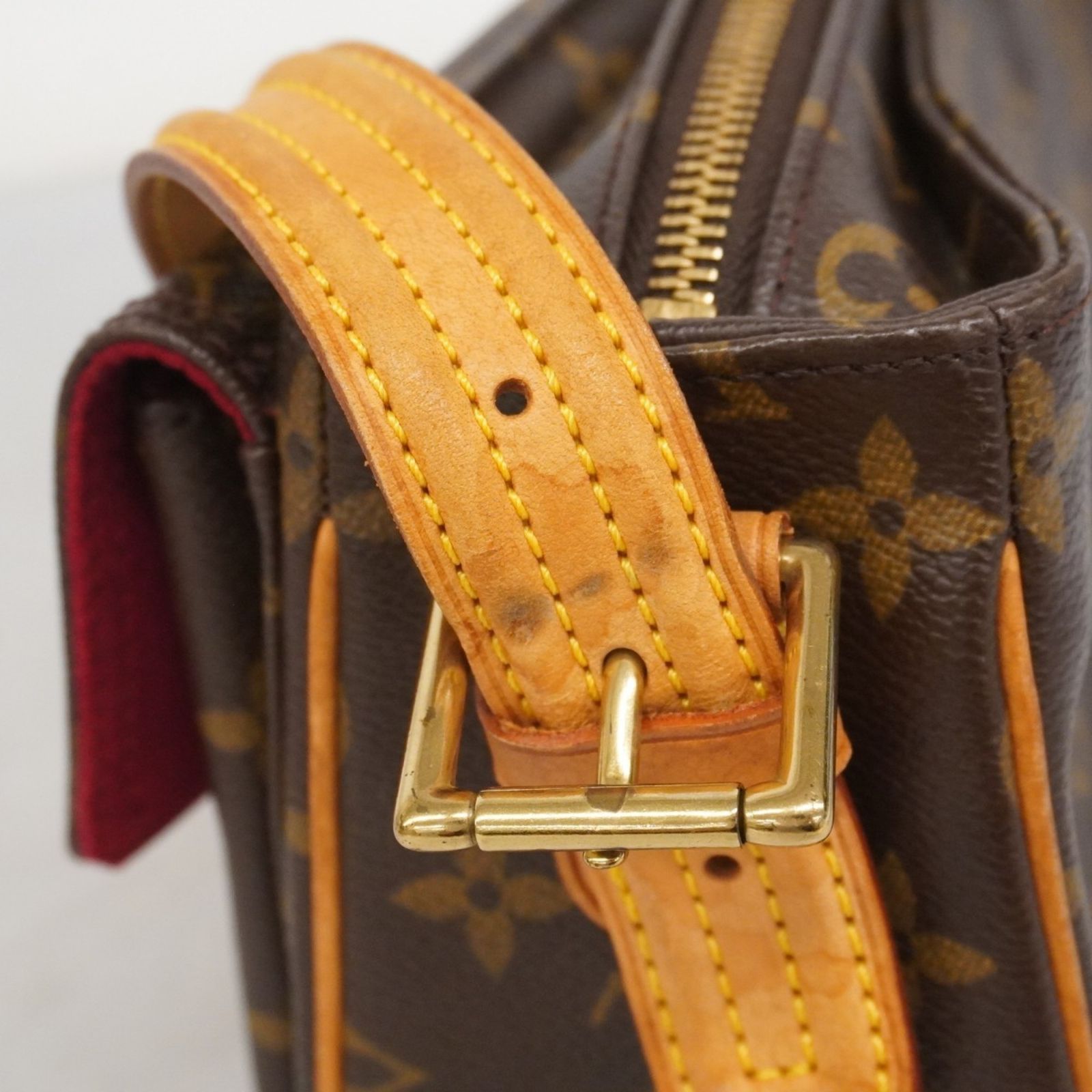 ルイ・ヴィトン(Louis Vuitton) ルイ・ヴィトン ショルダーバッグ