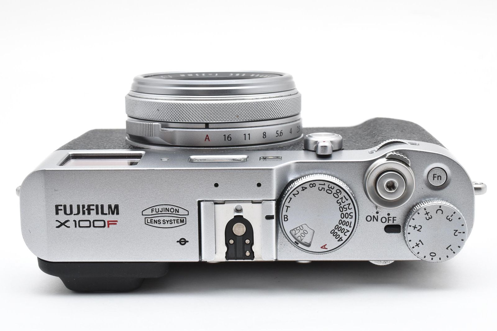 □ 美品 □ フジフィルム FUJIFILM X100F シルバー ≪S数4,700回 動作