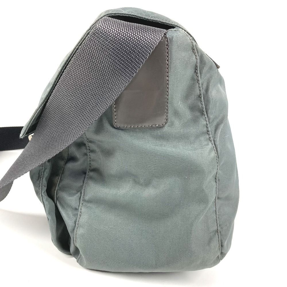 PRADA プラダ バッグ グレー　三角ロゴプレート ワンショルダー メタル PRADA（プラダ） ロゴ ワンショルダーバッグ 1BC051 ARGILLA グレー系