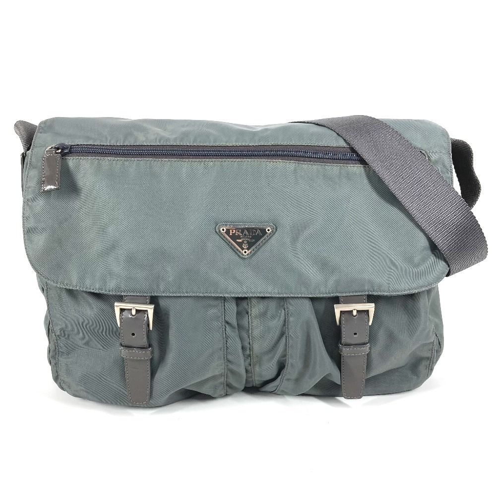 PRADA プラダ バッグ グレー　三角ロゴプレート ワンショルダー メタル PRADA（プラダ） ロゴ ワンショルダーバッグ 1BC051 ARGILLA グレー系