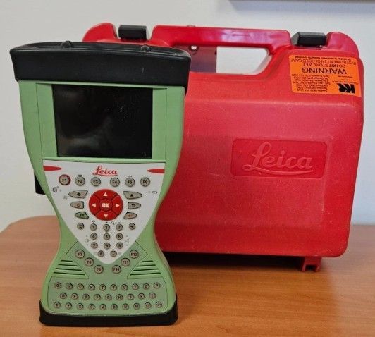 Leica Geosystems CS 15 データコレクター|フィールドコントローラー 751599 2540620