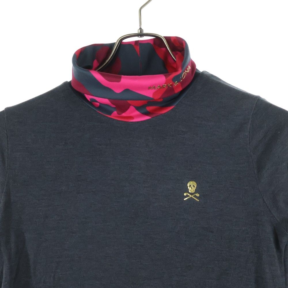 MARK&LONA (マークアンドロナ) フロントワンポイントスカル ハイネック